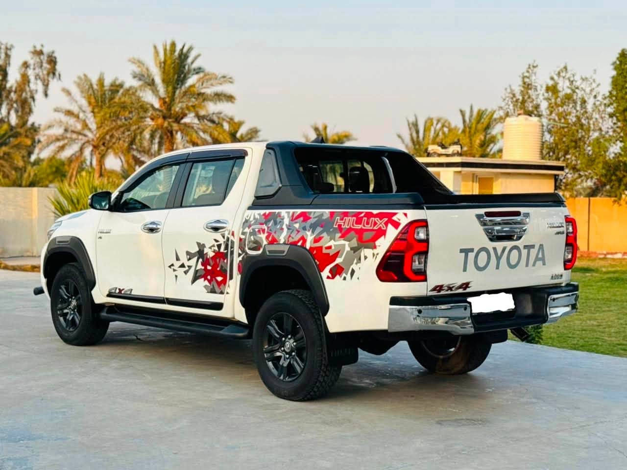 تيوتا هايلوكس 2022 TRD v6 سته سلندر
السعر 325 💵💵💵وبيهة مجال
 فول مواصفات
كشنات تدفئة تبريد 
حساسات امامي خلفي 
لايت زنون عالي ناصي LED
مكفولة كفالة عامة حتى الدعاميات
فول شركة ساز رقم أربيل الجديد الانكليزي هزة وسنوية جديد ثاني يوم التحويل    

اي استفسار الاتصال

(***********)
