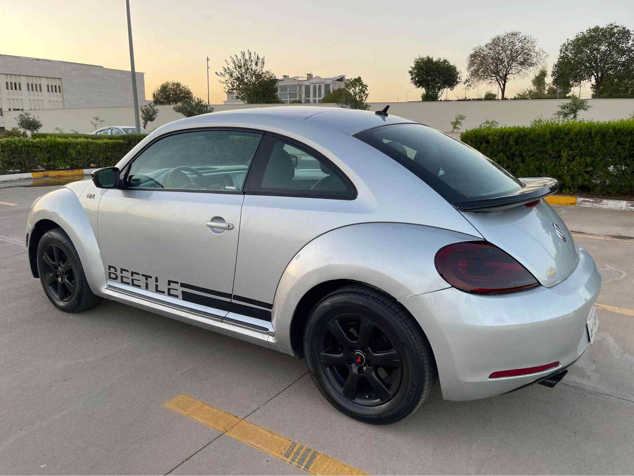 VW Volgs waign
BEETEL
موديل ٢٠١٢ 
٥ پارچه بوياغي هه يه به حيزام ده يفروشم به بي ده عم 
گير عادييه ٥ پستنه زور زور به قوه ته ماشالله ي ده وي يه ك دينار مه صروفي تيدانييه كوشن جلد سارد و گه رم سعريشي ٦٠وه ره قه و مجاليكي كه م شويين هه ولير
*********** أربيل, العراق
