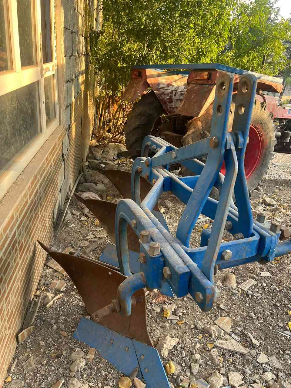 بۆفرۆشتن
گاسن تورکی
حجم فاو
ڕەقم ١٠
زۆرجاوئنەبئی لاحیم بئی شکان
ژم***********
ژم***********
