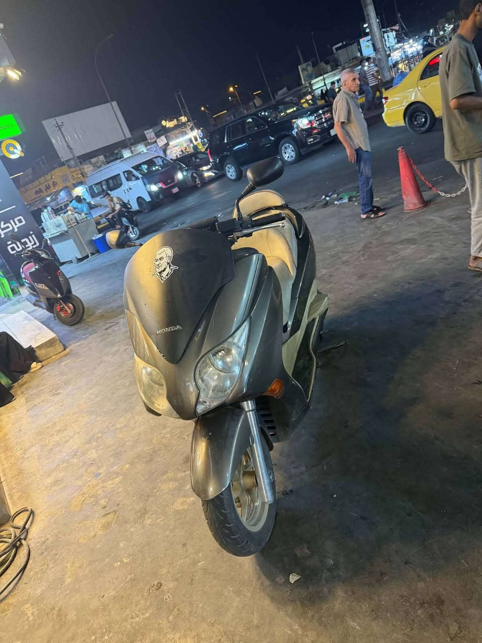 سلام عليكم فورزه للبيع  ثلاث اوضاع قياده عادي واتوماتيك و سبورتبرغي ما مفتوح رقم و سنويه بسمي كير محرك كفاله سعره 25 بيه مجال
هاذا رقمي بي وتساب ***********

هاذا رقمي ثاني تصل علي  ***********
سلام عليكم فورزه للبيع  ثلاث اوضاع قياده عادي واتوماتيك و سبورتبرغي ما مفتوح رقم و سنويه بسمي كير محرك كفاله سعره 25 بيه مجال
مكان بغداد شعله
