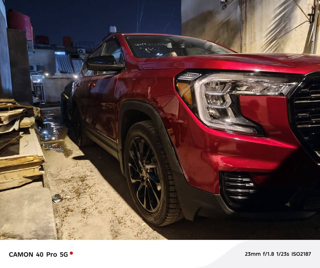 للبيع GMC TERRAIN SLE 2024 – وارد كندي 🇨🇦
🔴 اللون: أحمر
📅 الموديل: 2024
⭐ الفئة: SLE
🇨🇦 الوارد: كندي/ بدون حادث طخات فقط. /
⚙️ المحرك: 1.5 Turbo/ ماشيه24 الف
🔄 ناقل الحركة: أوتوماتيك 9 سرعات
⛽ المحرك: تيربو اقتصادي وعملي
🛞 دفع: AWD
🖥️ شاشة وسطية ونظام ترفيهي
📱 دعم أنظمة الاتصال والهاتف
📷 كاميرا خلفية
🅿️ حساسات ومزايا مساعدة للركن
💡 إضاءة LED
🔑 تشغيل ودخول ذكي
🛋️ داخلية مريحة وواسعة
🛡️ أنظمة أمان ومساعدة للسائق
🛞 جنوط رياضية سوداء
✨ السيارة نظيفة وحلوة جداً حسب الظاهر بالصور
💰 السعر: 19,000 دولار
📍 السيارة جاهزة للفحص والمعاينة
الرقم اربيل خصوصي🤍.
📞 للمهتمين الجادين، التواصل على الخاص.
واتس اب0773120779
اتصال/***********
GMC Terrain SLE 2024 🇨🇦 | سيارة عملية، اقتصادية،
 وراقية 
العنوان البصرة/ الزبير/ خور الزبير
