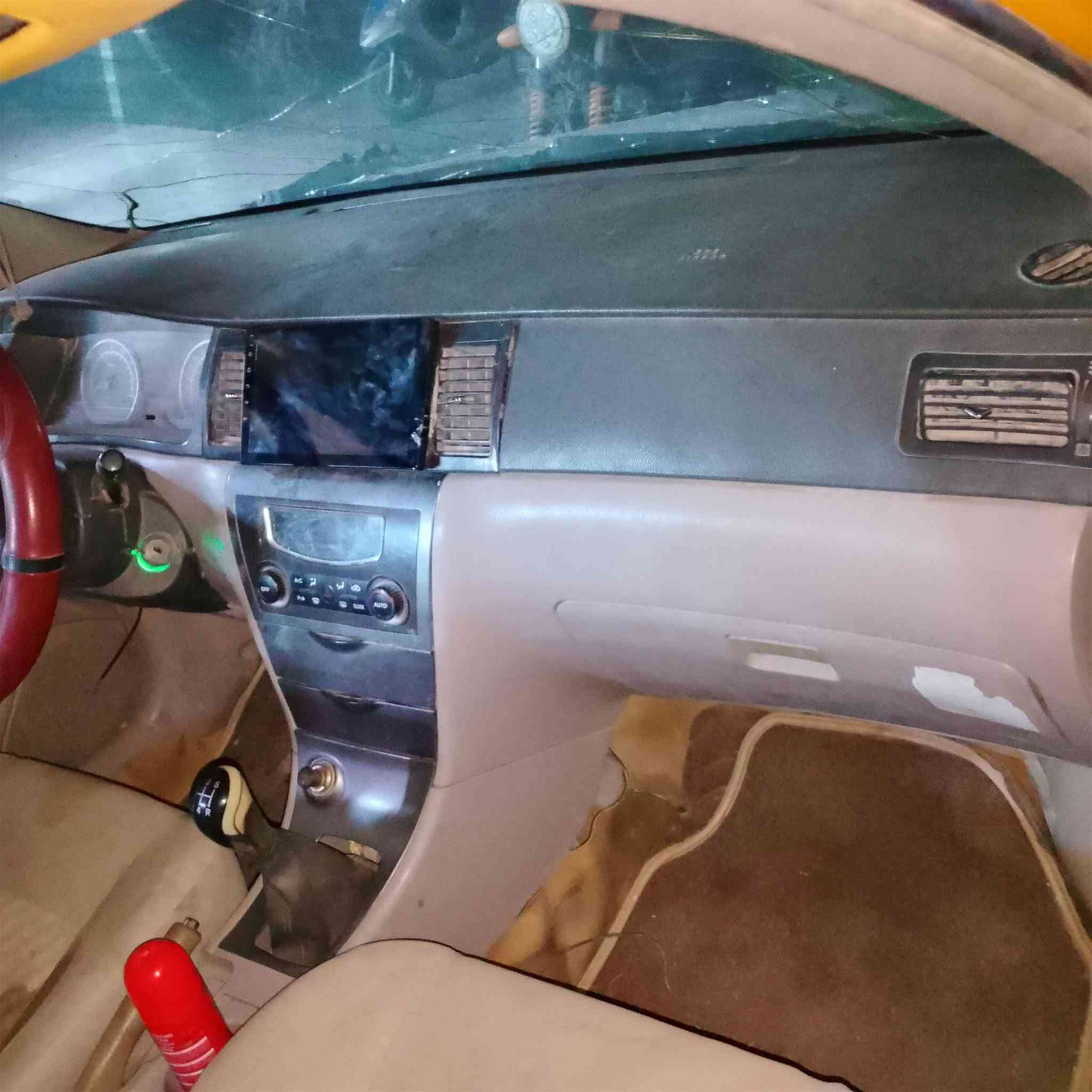 سلام عليكم جيلي مراوس اوبيع المكينه كطعت زنجيل اوحالين يم الفيتر طلب عليه ميت الف اليريد يراوس يجي يدفع الميه اوياخذ السياره حداديه كارتون باور ماي تخم تاير 
كير الخامسه اتفلت السعر المطلوب 15قفل تحويل اشوكت ماتريد مراوس امراوس بيجو سمند اي شي حسب القناعه
***********
