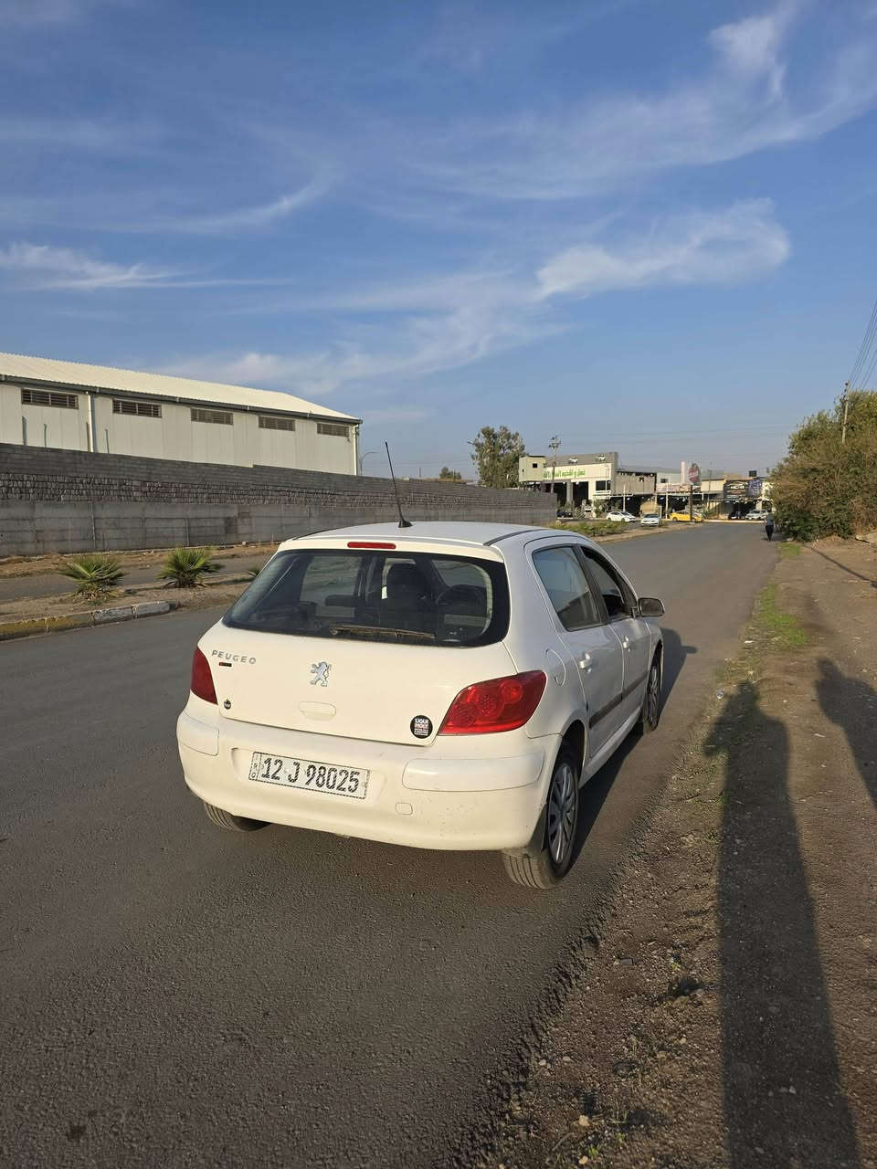 بيجو ٢٠٦ • واتساب • مقدم