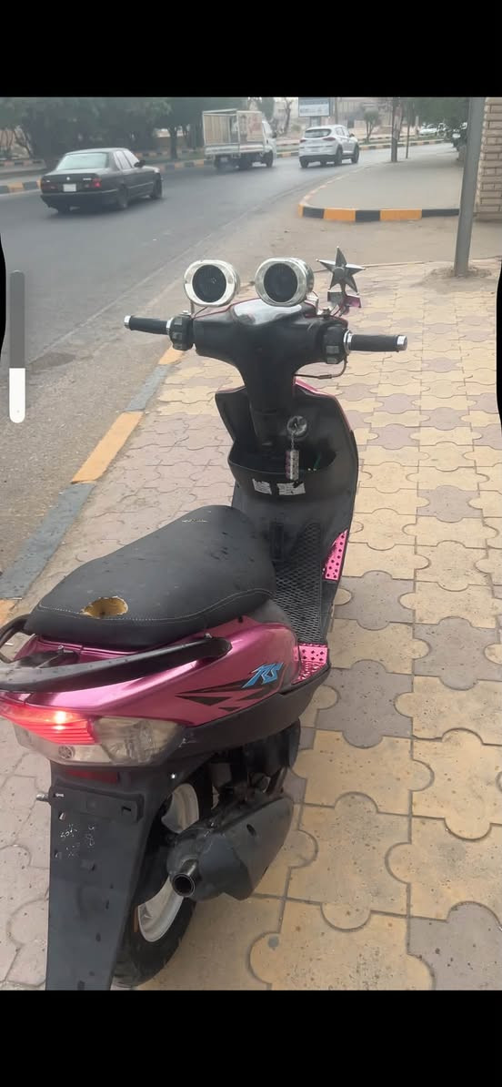 ماكس • عدلة • جديدة