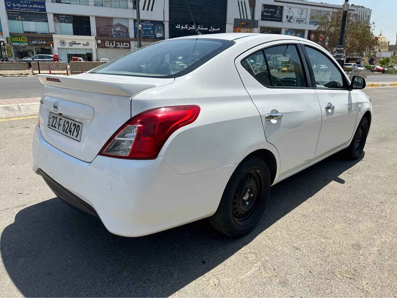 نيسان صني هندي
بدون تعديل بدون صبغ
‏موديل 2021
ماشي 85 km 
دفتر بنزين بي
سعر 109 بي مجال قليل 
رقم موبيل ***********
مكان سيارة كركوك كركوك, العراق

