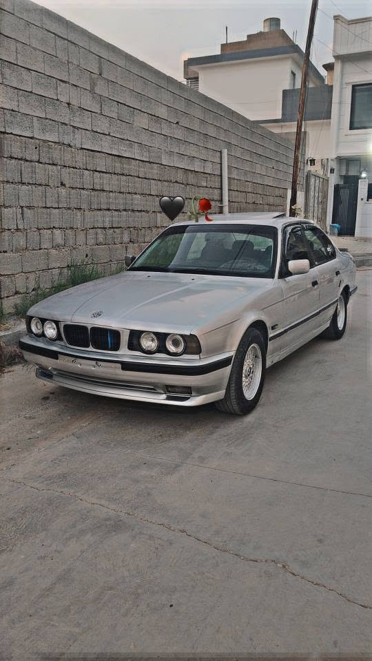 سلام عليكم bmw مديل 1994 سلفر مشروع وطني بطاقة بنزين فول بس گير عادي محرك 525 بلاد محرك 25 شرط  گير شرط تخم تاير جديد حدادية امامي خلفي جديد سيارة مال بيت بطارية جديد تحويل ثاني يوم 2028 ينتهي صلاحية برداد بواب ممشدود صفر جام كهربائي ضربة طرف سايق بس تكمة سعر 43 
رقم ***********
*********** الحويقة, كركوك
