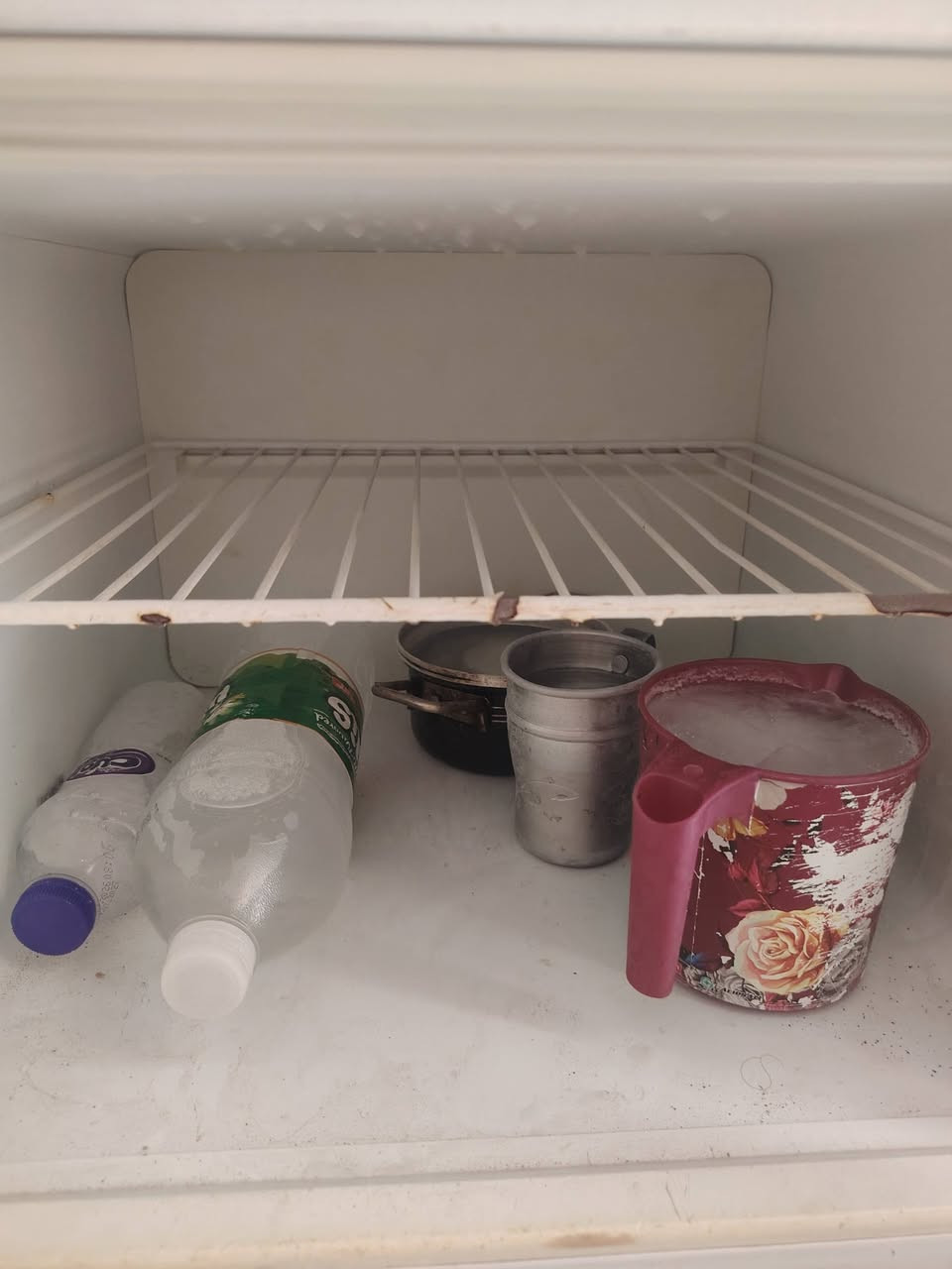 ثلاجه حجم وسط أخت جديده تجميد فول مداخله تصليح نهائي ع فحص
150 بيه مجال *********** واتساب فقط
