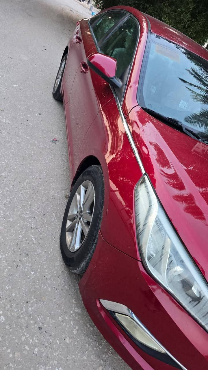 سوناته • للبيع • تخات