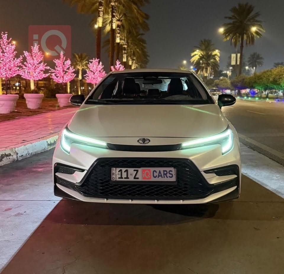 سلام عليكم.
كورلا 2025 شكل الامريكي S بلاك ادشن 
مكفوله فول مواصفات 1/1 
مكاني بغداد 
للاستفسار : ***********
