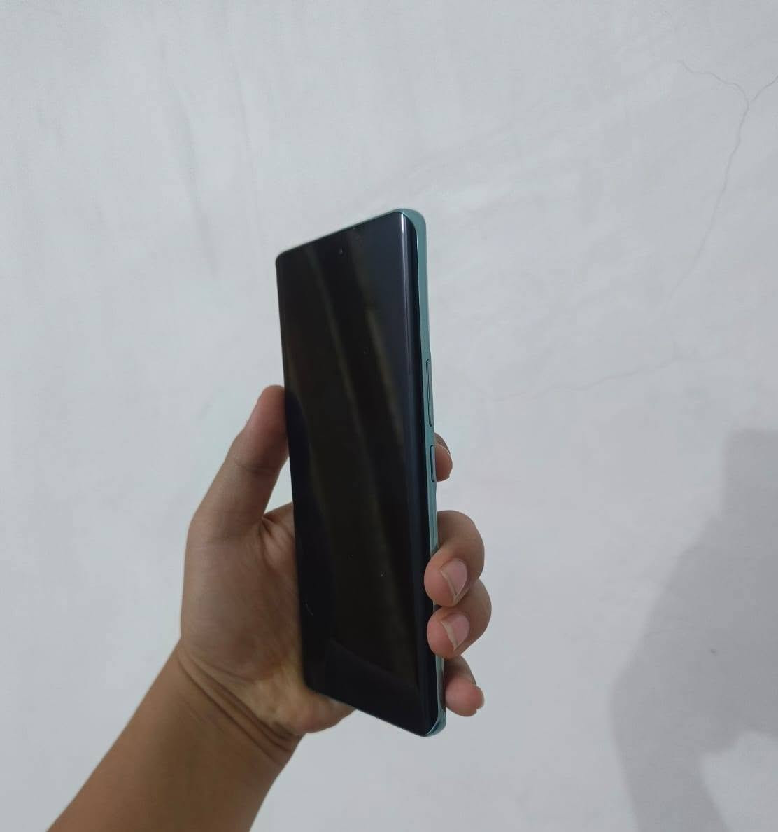 هونر X9c • بطارية ٦٦٠٠mAh • ١٢ جيجا رام