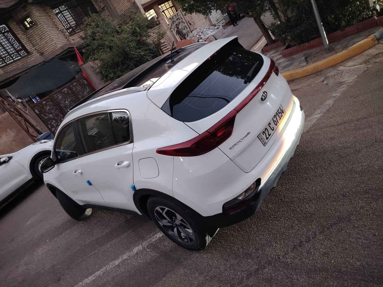 كيا سبورتج 2021 خليجيه
نص فووول
مكفوله من الصبغ والتبديل كفاله
محرك 2000 دوش
فتحة بنوراما
تبريد خلفي امامي
مري شفط
السياره ماشيه 76 الف
داخل بيج
محرك كير تبريد برغي مفاتح بيه وين يعجبك افحص واتعهدلك
السياره اني ماخذه من الزيرو ومشتها على ايدي
السعر ب 183 وبيه مجال للطيبين شي بل يحبه الله
مكاني بغداد الكرخ حي الاعلام
والله احلى من الصور باسمي شخصيآ..
... ***********...اليدور جديد وجناي بل العافيه عليه..
