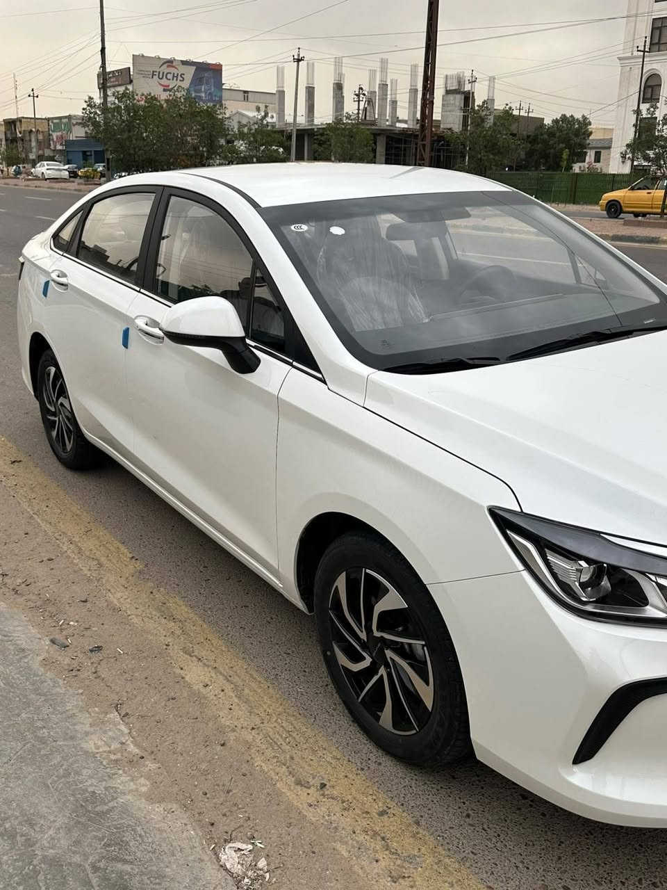 للبيع 🚗🔥
للبيع 🚗🔥

BAIC U5 موديل 2026

لون أبيض لؤلؤي ✨

جديده زيرو بالكامل، حرة وما مرقمة

وين ما تريد تسوي رقمها بكيفك 😎

السيارة مداورة ثاني يوم فقط يعني بعدهــا بحالة الوكالة 🔥

المواصفات 👇

• شاشة كبيرة وكامرة خلفية 🎥

• بصمة تشغيل ودخول 🚘

• سنسرات أمامية وخلفية

• تبريد قوي جدًا ❄️

• تحكم بالدركسون + بلوتوث

• إضاءات LED وجنوط رياضية

• اقتصادية بالبنزين وثبات ممتاز ⛽

سيارة مرتبة جدًا والفاحص يقرر 👌

للمهتمين التواصل خاص 📩***********

***********

متواجد ب اي وقت  المكان بغداد

السعررر /115 وبيها مجال
