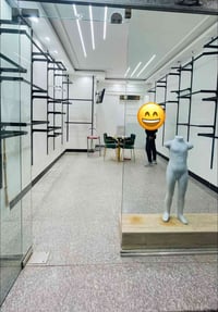 ديكور محل • جديد ونضيف • بابل