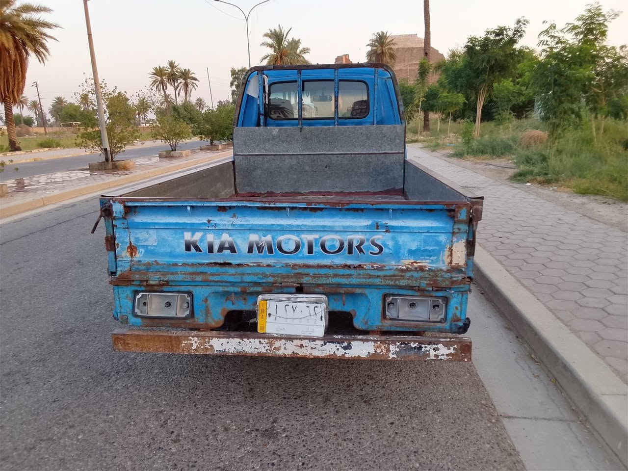 السلام عليكم 
كيا بنكو للبيع  موديل 1993 رقم ديالى 
إتصال ***********
