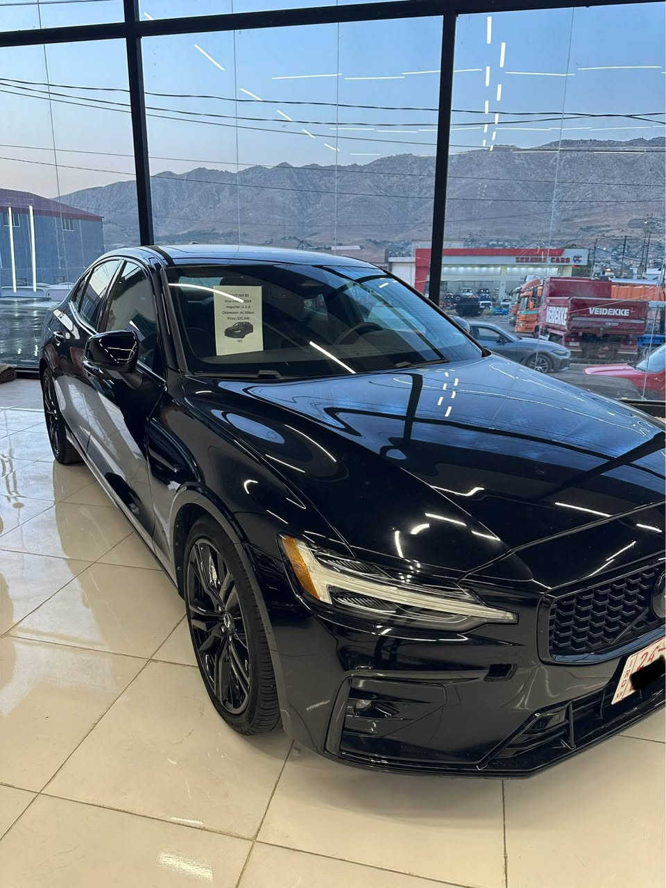 volvo S60 B5
فولفو ٢٠٢٤ فول مواصفات رقم كاتي گير مكينه كارباي هه مي تشت شرتن ٤٥ هزار مايلا ريڤه جوي وارد امريكي 
سعر : ٢٠٥ ورقة و مجال 
رقم :*********** دهوك, العراق
