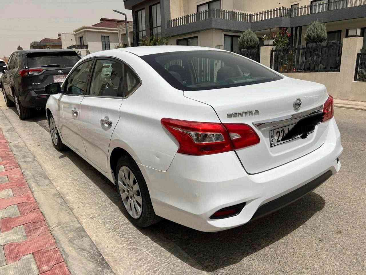 نيسان سينترا امريكي ٢٠١٨ سبي بونيد صبغ جاملغ يه ك بست صبوغ بي ايرباك نه ته قيه بي ته زره و قوب ره قه م باريك سه نه وي به سه رجوه پيشي جه مبي هه يه شاسي قوبه بي ده ستكاري صبوغ براوه به شه رت ٩٣ ورقه و مه جالي تيدايه هه ولير *********** أربيل, العراق
