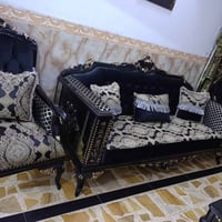 تخم ملكي كلاسك • ميز بلازما • مزهويات ثلاثه