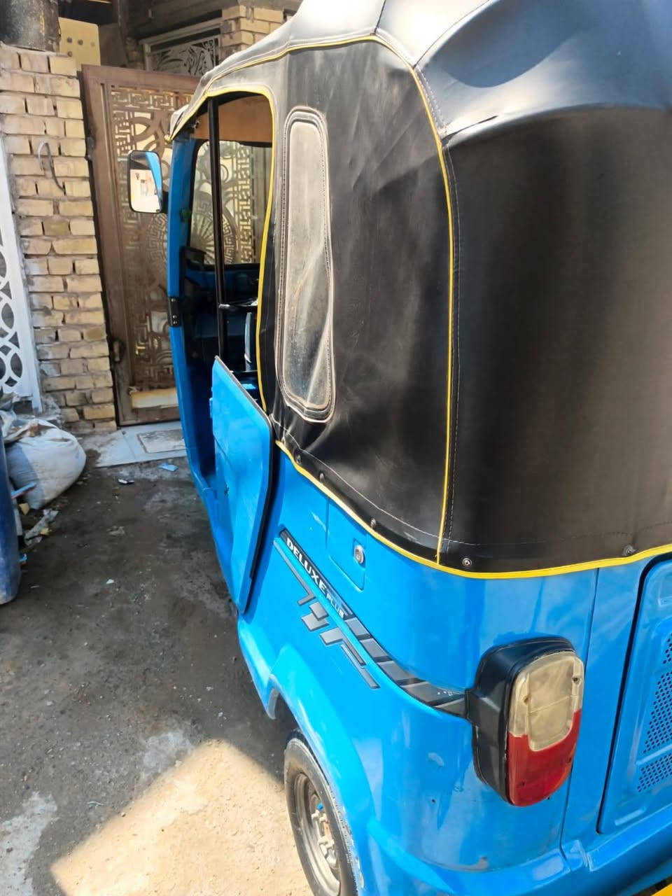 السلام عليكم تكتك تيبي اس موديل 21 رقم باسمي تحويل ثاني يوم  بيهه طخه بلغد مثل ماموضحه بصوره راجعه ع بارد  (بيهه تدخين )مامفتوحه تكتك شركه  سعر 6 ونص وبيهه مجال للشراي  رقم لهاتف *********** مكاني بغداد الامين الثانيه
