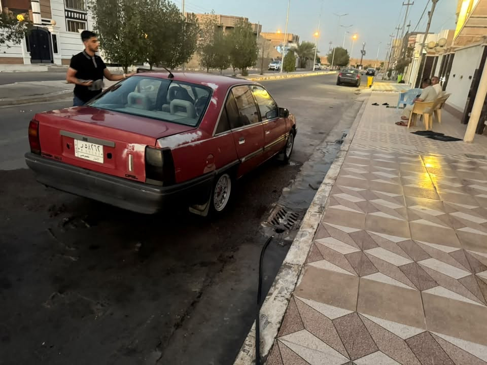 للبيع اوبل اوميكة موديل 89
بلادية مابيهة صبغ سيارة خير من الله 
مكان الانبار فلوجة 

‭***********‬
