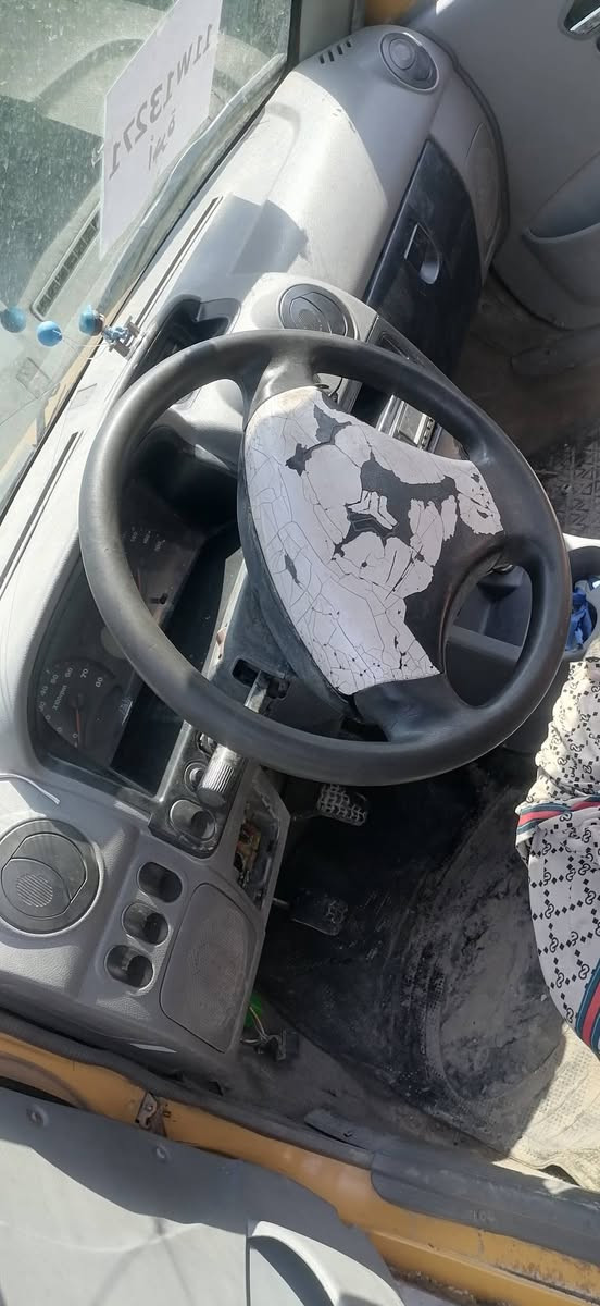 سابا ١٤محرك مكفول كير نمره واحد تفلت رقم نكليزي تحويل مباشر تخم تاير سوني شديه جديد ترايك بصره صدر أمامي خلفي جديد سعر ١٣ مصفره هيه بغداد الرحمانيه ***********
