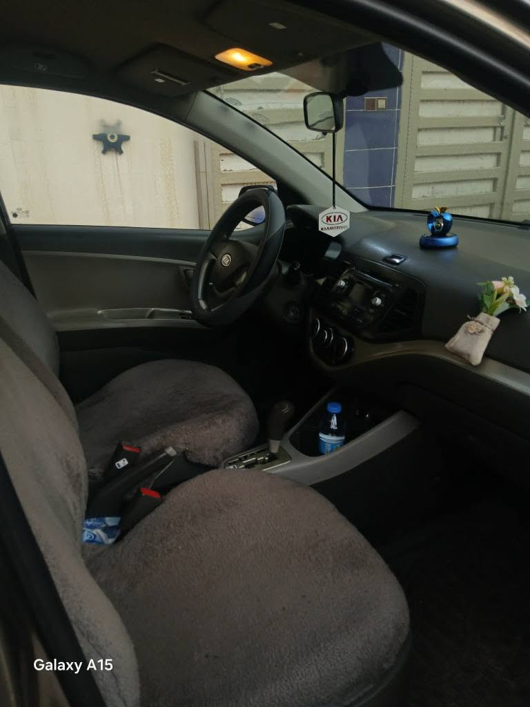 <<  كيابيكانتو >>    KIA شكل جديد نفخ 
ابودمار..موديل سيارة [[ 2012 ]] والسيارة كلين بدون صبغ شرط...وماشية قليل السيارة (( 97 )) الف كيلومتر حقيقي.
-أتصال علرقم//***********
-مكان سيارة كركوك.
-سعر السيارة (( 82 )) ورقة..وبي مجال.
- المنشأة السيارة صناعة كوري. 
 -رقم سليمانية دولي رقم جديد وهزة جديد وفحص مروري براد جديد وسنوية جديد يعني بتحويل ماتحتاج السيارة فقط تأخذ سنوية لتحويل شرط التحويل.
-لون السيارة مميز (( رصاصي علجكليتي ))
-مواصفات السيارة وارد خليجي..كير أوتوماتيك.. مكينة اربعة سلندر المرغوب مامفتوح...نظام أيكو أقتصادي...تبريدثلج..وتدفئة..سويج جداحة قفل مركزي سنتر لوك...داخل سيارة مطعم برونزي علرصاصي...ويل كب بلاد شركة حجم أطارات14 ...مانع ضباب..جامات أمامي كهرباء....ستوب لايت...يو بي أس...بلاجكتور...سيارة داخل غرفة بية مكان نظارة...بية مواصفات أيرباك...جنح علصندوق بلادي...أسبير جوكر علشركة...صندوق بصمة بلاد...كشنات داخل غرفة السيارة مغلف بفروة خام...السيارة بدون مصروف جاهزة* كركوك, العراق
