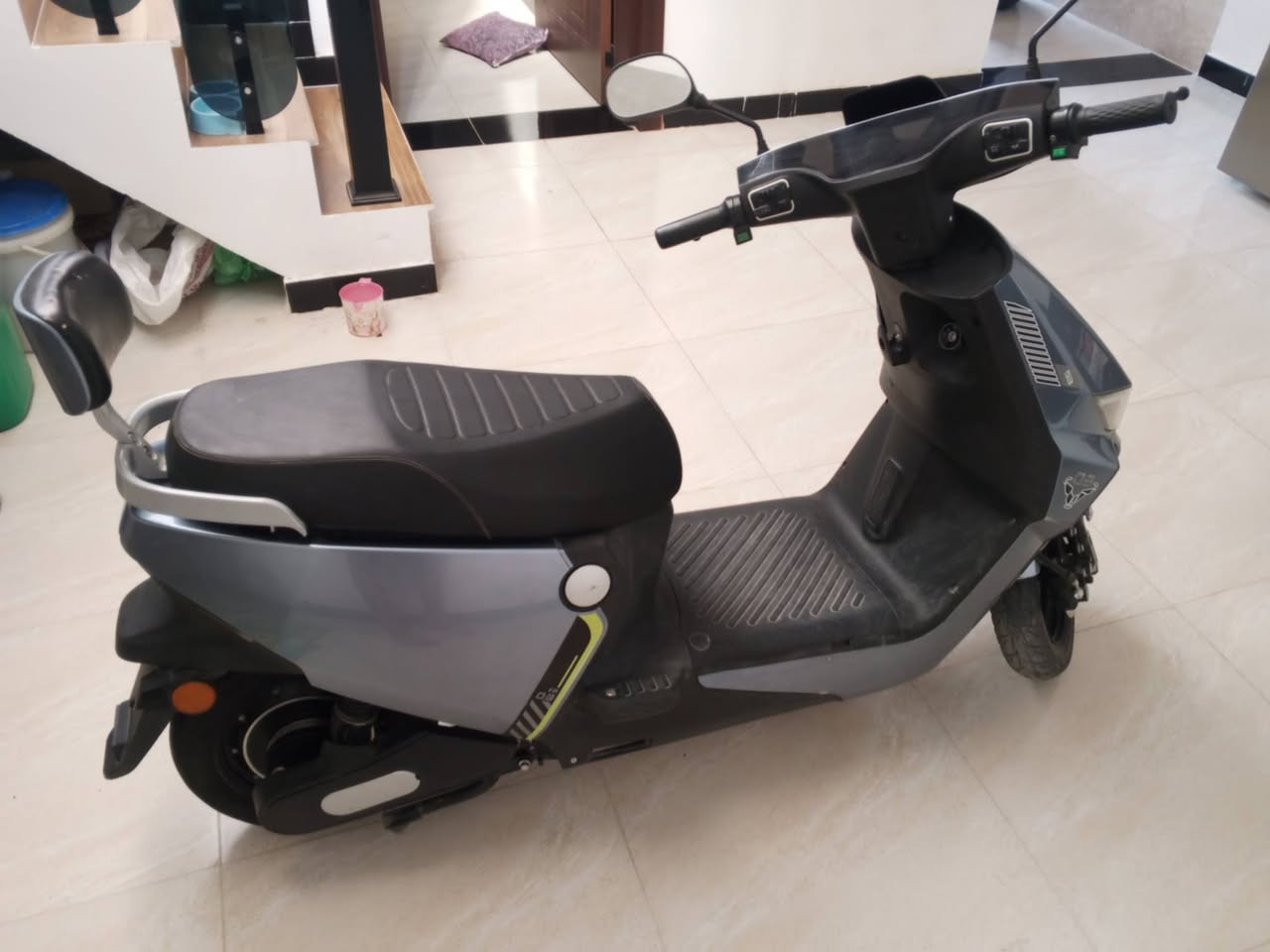 السلام عليكم للبيع السعر 550 وبيه مجال المكان بغداد الدوره
***********
