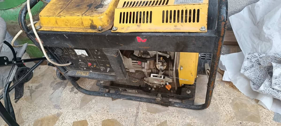 مولدة • ٢٠ أمبير • كاز