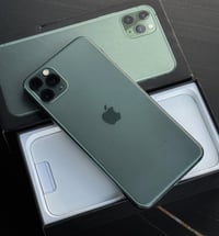 آيفون ١١ برو ماكس • ٦٤ • بطارية ٨٠