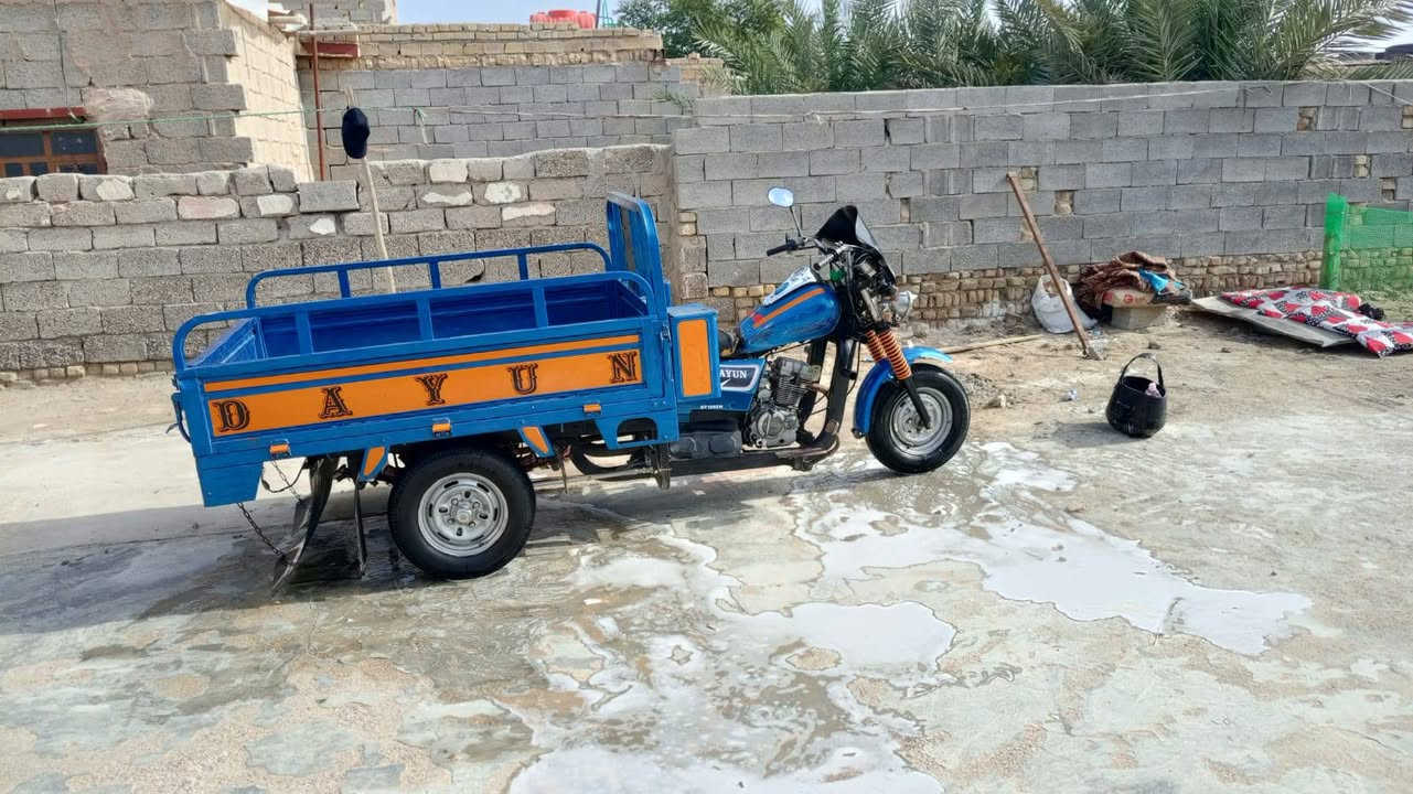 السلام عليكم ستوته للبيع موديل 17 رجلها بمليون 700 وبيها مجال***********
