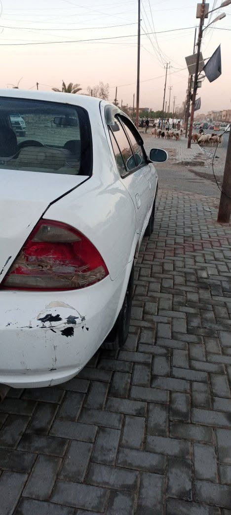 السلام عليكم سياره للبيع سني ٢٠٠٨ ما بيها صبغ بيها طخات بالدعاميات فقط مكينه كير تأيرات رقم بغداد ٧٤ وبيها مجال البياع
