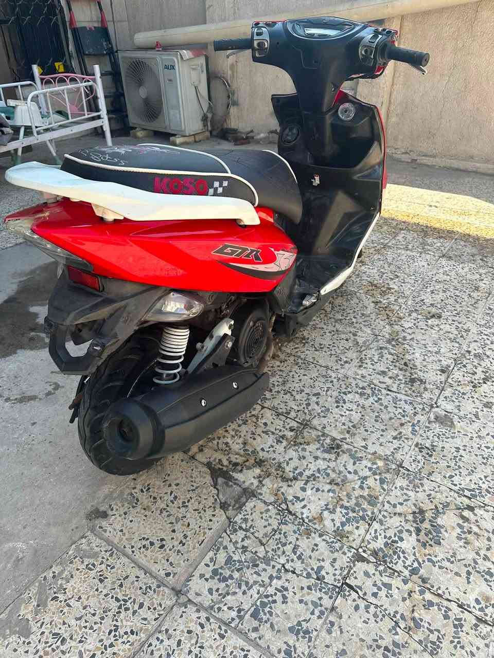 السلام عليكم🤍
دراجه gtr للبيع مكفوله من التاير للتاير صالها 5 اشهر نازله رمبه  نقوصاتها بس بريك امامي واطار قبق  بانزين فقط الباقي كلها بلادي كفر ختم واحد  #السعر 1200🤍 وبيها مجال للطيبين مكاني بغداد اسكان المنصور الواتساب ***********
