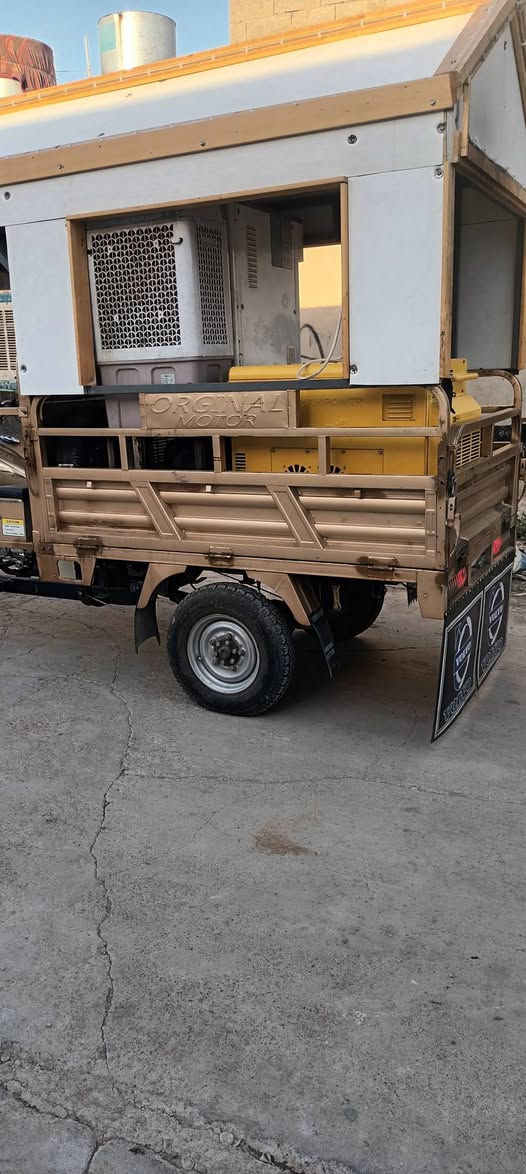 ستوته للبيع هية والجنج مليون او 600 بدون جنج مليون و 300//// رقم الهاتف***********/مكانه كركوك حي الوحدة شرط شاصي وركبة 👋👋👋الغراض الي بداخله مو للبيع.
