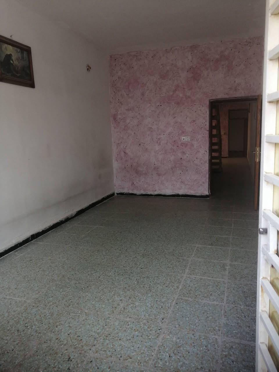 بيت طابو صرف مساحه 112
حي العسكري الاولى
قرب مطعم كباب نذير
بناء جديد لايباع على المبادره
*********** للاستفسار على هذا الرقم
