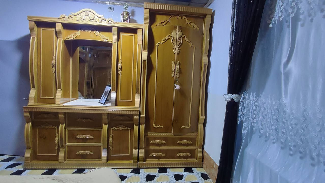 غرفة نوم • مستعمل • ٥ أشهر