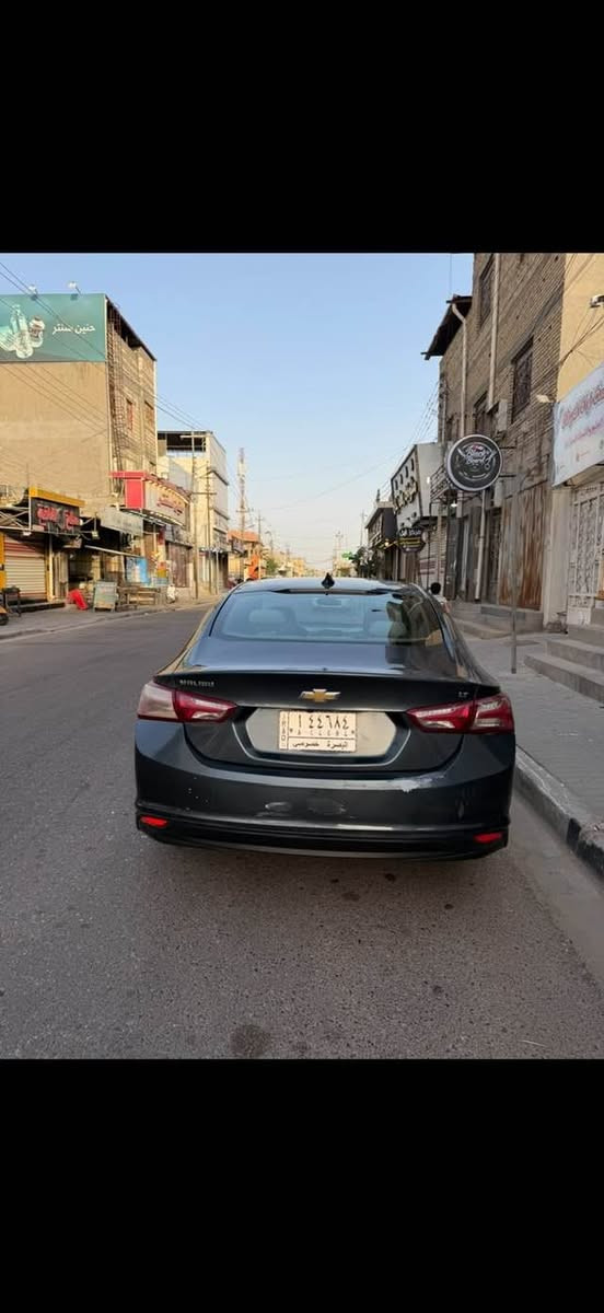 السلام عليكم ماليبو مديل 2020 كير مكينه كفاله بانزين كله محسن رقمه بصره حره بيها صبغ بابين وجاملغ وصندك كلير من امريك داخله بدون حادث السياره كامله مكمله الحمدلله
السعر 88 ورقه رقمي ***********

نص مكتوب في الصور:
- ١٢:١٦
- ٢٠ أيار
- ٩:٥٢ م
