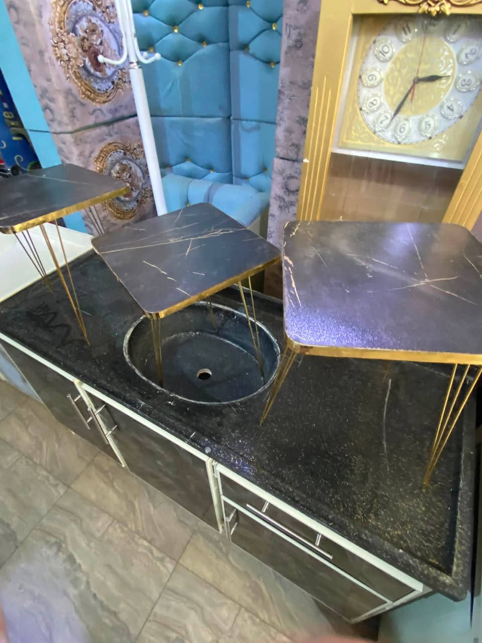 يعلن مجمع المصطفى لبيع الأثاث المنزلي 🏢جديد مستعمل أسعار مناسبة جداً 🦅🔥متوفر كافة الأثاث المنزلي جديد ومستعمل بأسعار مناسبة ✌️🔥مستعدون لتجهيز كافة البيوت بل الأثاث المنزلي 🏠 بضاعه جديده يتوفر لدينا كل ما هو جديد 🏬العنوان الانبار الخالديه مقابيل جسر  الصديقيه من جهة الجزيرة بأدارة مصطفى الدليمي *********** اتصال 📞 وواتساب

