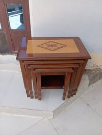 طاولة • استخدام قليل