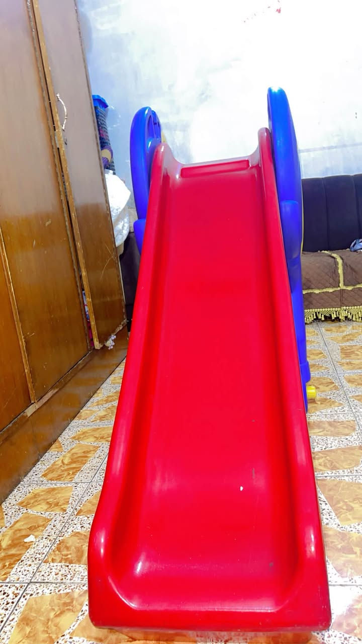 زحليكه اصليه نوع ثقيل ستعمال قليل سعره ٤٥ عنوان الحسينيه الراشديه ***********
