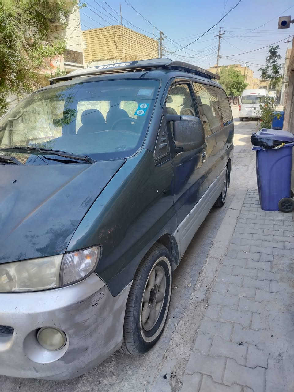 سلام عليكم ستاركس موديل 1998 رقم بغداد  باسمي 
محرك عادي بدون سوبر بيهه بخار  كهربائيات شغالة تأيرات نص عمر   سيارة خير من الله 
مكان بغداد الامين الثانية  سعر 45 وبيهه مجال
للاستفسار ***********
