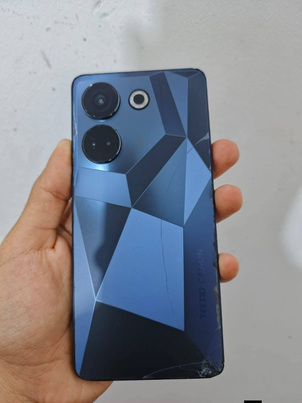 للبيع او مراوس
تيكنو كامون 20برو
TECNO CAMON 20 Pro

الذاكرة 256
العشوائية8+8=16
البطارية 5000
منفذ الشحن تايـبسي  
بصمة اصبع مدمجه بالشاشة 
+بصمة وجهـ 
سماعات ستيريو
 صوت عالي ونقي
الكامرات زلااال
مستبدل فقط قاعدة الشحن 
+الضهر مفطور 
الموبايل نضيف وشغال كامل
ويا باكيته +حافظة 
♦(( السعر 135 )) 
 العنوان الرمادي
شراي اتصل 
هـ***********
