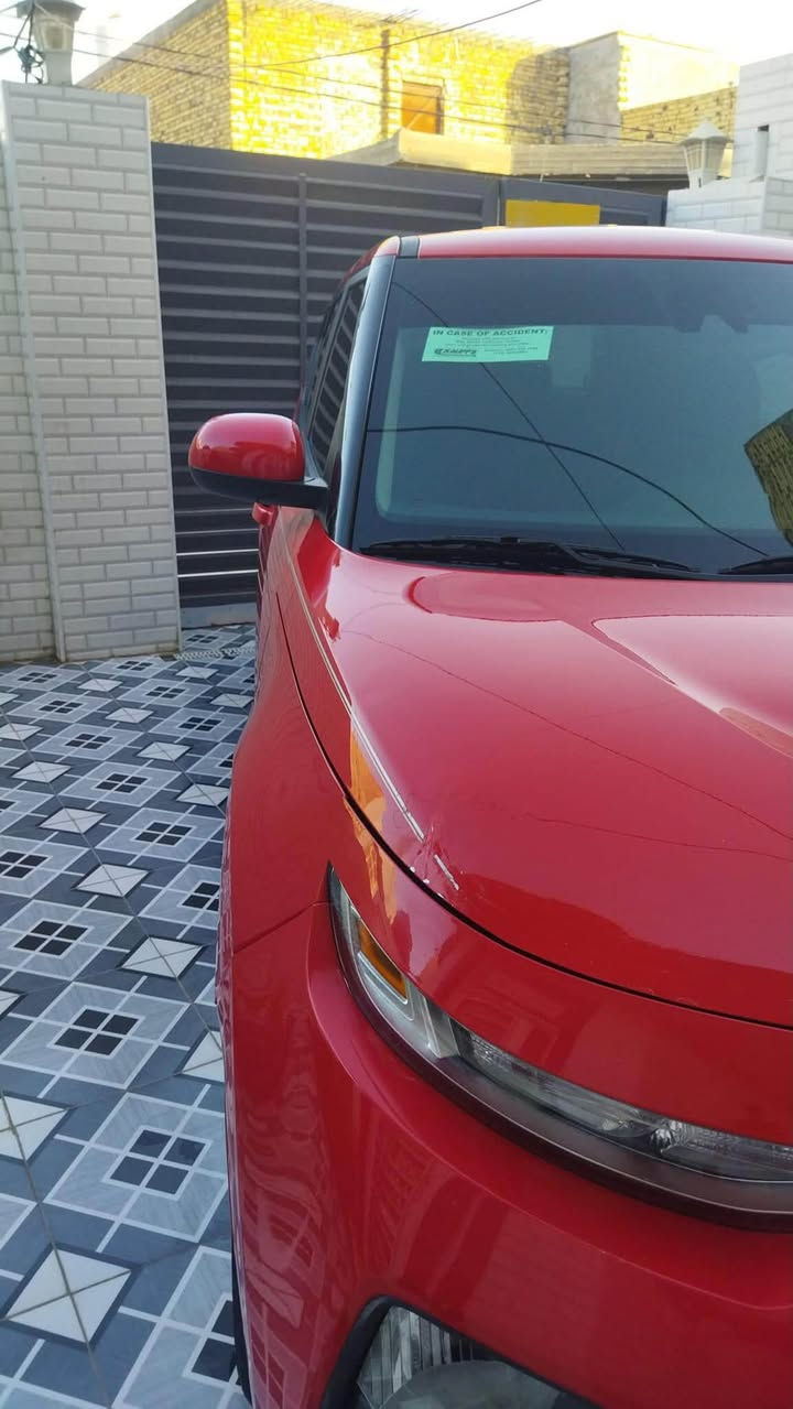 🚗 للبيع | كيا سول 2022 🔥
✨  ويل كب
💰 السعر ١٥٥$ وبيه مجال

📌 الرقم 77786 كربلاء باسمي – تحويل مباشر
📍 السيارة موجودة في كربلاء

🔹 المحرك: 2000 دوش
🔹 الممشى: 45 ألف ميل
🔹 الوارد: أمريكي
🔹 الحالة: كلش نظيفة وعلى إيدي
🔹 المواصفات: فول بصمة عدى الفتحة

🔹 ايرباگ الدرگة
▫️ صور الحادث موجودة بالمنشور للتوضيح

✅ سيارة نظيفة ومستخدمة استخدام شخصي
✅ رقم كربلاء انگليزي
✅ التحويل مباشر
📍 كربلاء المقدسة

📞 للاستفسار: ***********

نص مكتوب في الصور:
- 60909783