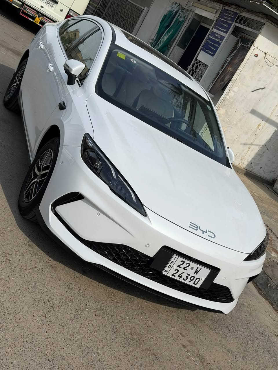 بي واي دي • ماكو تفاصيل