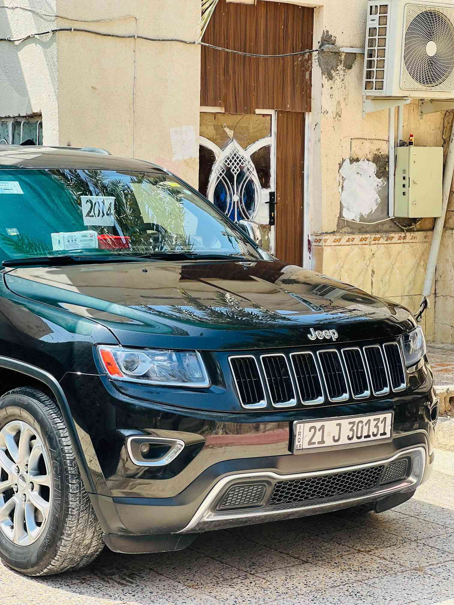 معروفه مواصفاتهه ماحاجه اذكر
كفاله ماعده طخت من امريكه  بلباب سايق وعدلته سعر ١٨٥ بيه مجال قليل 

بصره ***********
