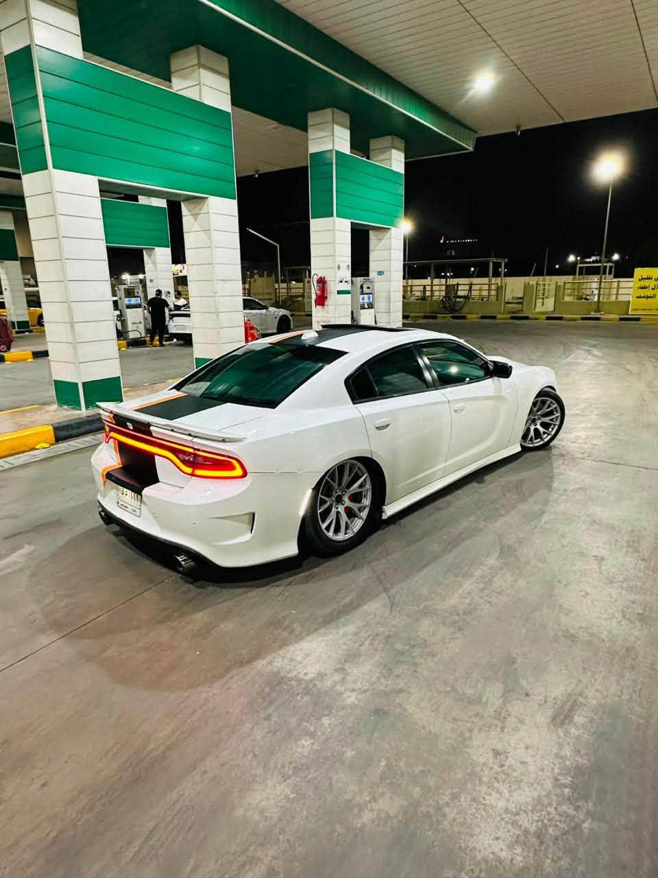 تشارجر • ٢٠١٦ • محرك ٦٤٠٠