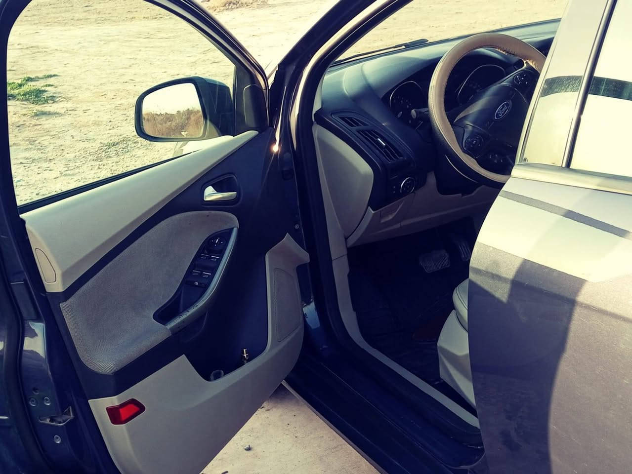 السلام عليكم اخوان اريد مراوس ب XL7 نظيف
فورد فوكس 2013 خليجي
بدون حادث سياره فول مواصفات عدا البصمه
تبريد كير محرك كفاله
حداديه 75٪
فتحة سقف، تحكم بارتفاع المصابيح الاماميه، حساس تدخين، اربع جام اوتو، ظغط مطول بالبصمه يفتح ويغلق الجام والفتحه، شاشة تيسلا، وبعد بيها هواي مواصفات
بغداد ***********
