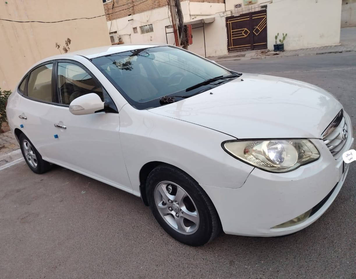مساء الخير الانتره ٢٠١١ خليجيه مكينه ١٦٠٠ دكشن عالي رقمه بغداد مدور ثاني يوم بيه جاملغ صبغ وباقي مكفول حلوه وجاهزه مكينه كير خير من الله تبريده ثلج اي استفسار *********** مكان مشخاب

نص مكتوب في الصور:
- إدخال نص
