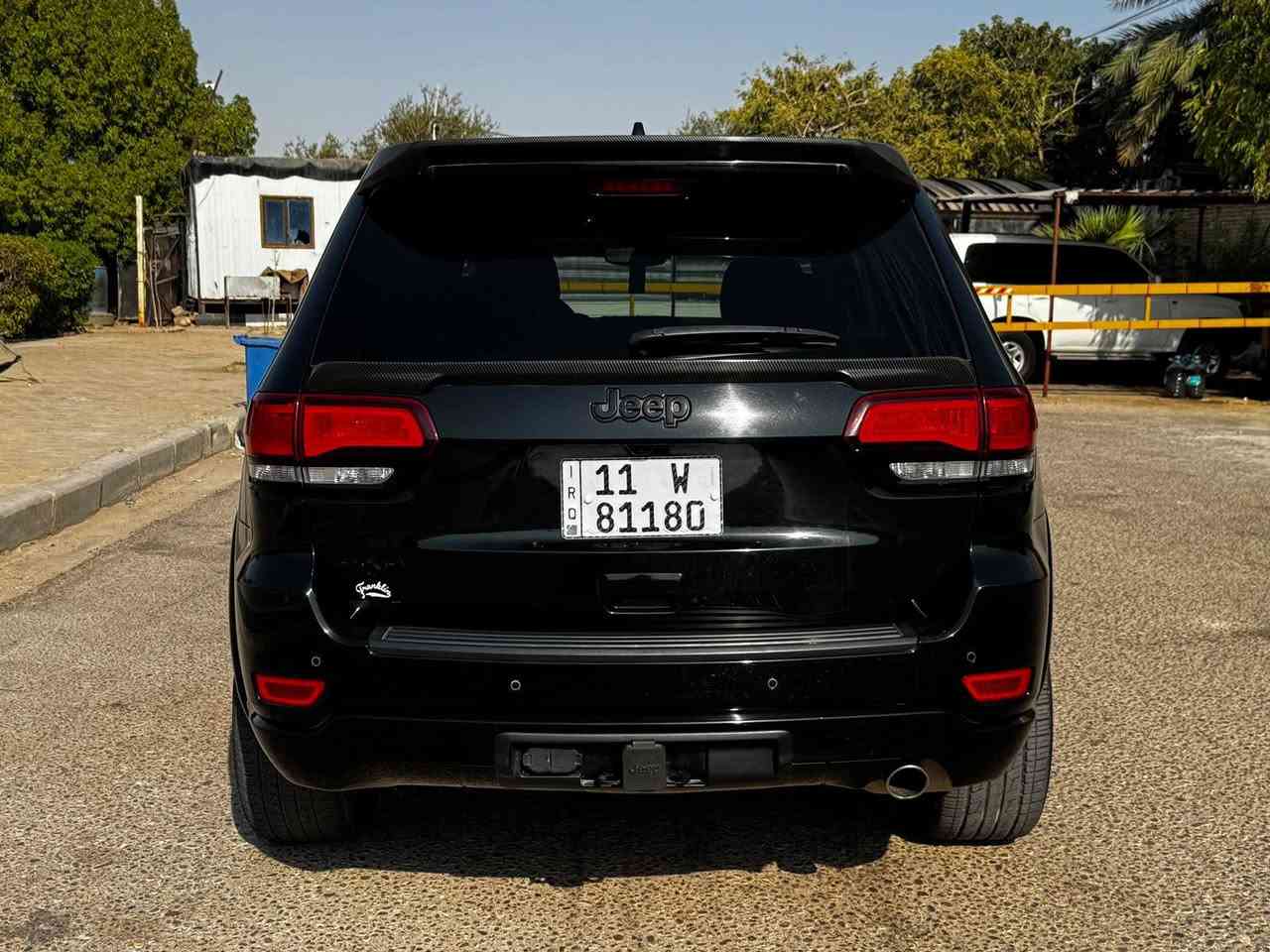 Grand Cherokee x 2021
المحرك: 3.6 لتر V6 Pentastar

ناقل الحركة: أوتوماتيك 8 سرعات

نظام الدفع: دبل 4×4

المسافة المقطوعة: 121,000 كم

كشنات جلد و مخمل 

دوشمة 

شاشة كبيره ابل كار و اندرويد     Uconnect

كامره خلفية 

حساسات خلفية

فتحة سقف

جنطة كهربائية 

مثبت سرعه 

تشغيل عن بعد 

بصمتين واحده احتياط 

تبريد قطعتين 

نظام مانع انزلاق 

نظام اوتو ستوب

دوسة صعود اوتو مع فتح الباب 

طقم تايرات جبلي موجود احتياط 

السياره عالشركة ما مبدل بيها اي قطعة 

سعر 260 وبيها مجال للشراي 

للاستفسار ***********

مكلف بلنشر الخاص مغلق اتصل
