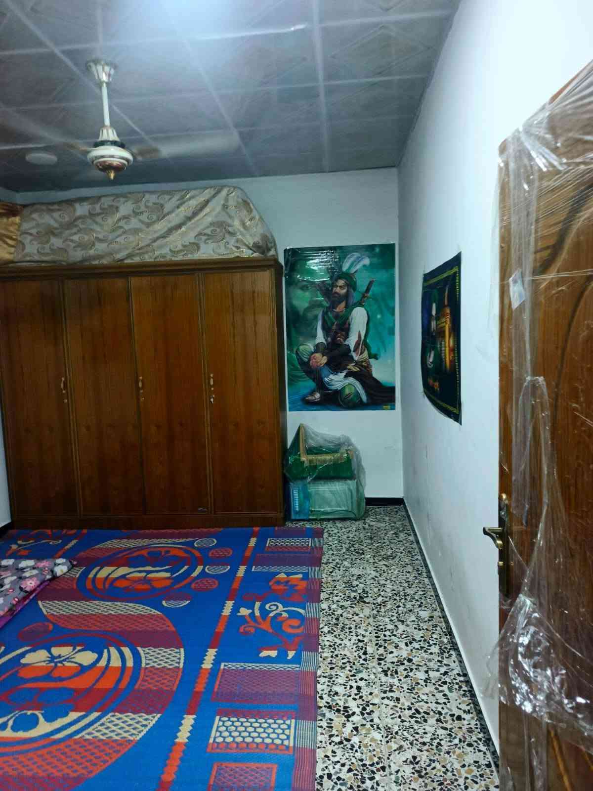 السلام عليكم ورحمة الله وبركاته إخوان بيت 50 متر صب كونكريت مسلح حي الوفاء بل اساتله منطقة ال 85 شارع 10السعر 72وبي مجال بيت درجه أوله للستفسار الرقم ***********

