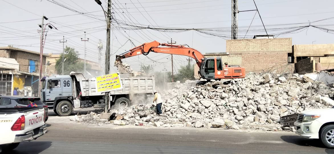 تفليش بيوت • كادر متكامل • حفارة وشاحنات