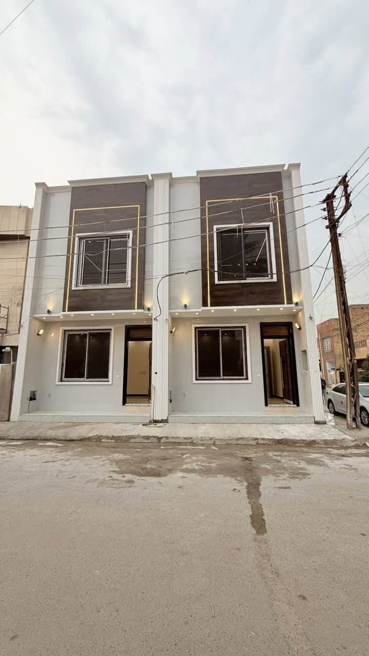دورين • ٣ طوابق • درجة أولى